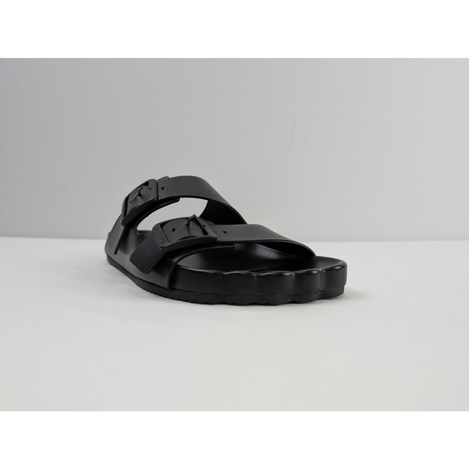 Balenciaga o1rshd1 Matt Calfskin Sunday Sandal Slippers in Black Size US 10 / EU 43 - 2 Thumbnail