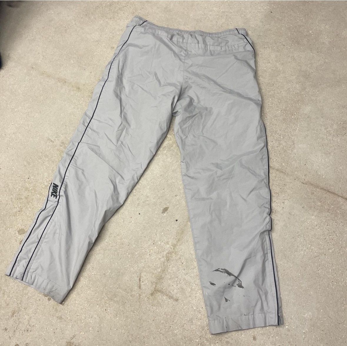 Nike Vintage Nike Nylon Track Pants Size US 29 - 3 Thumbnail