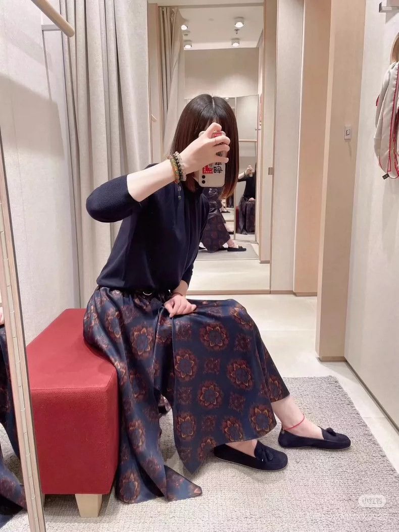 Loro Piana LORO PIANA Cashmere silk retro skirt Size 24" / US 00 / IT 34 - 3 Thumbnail