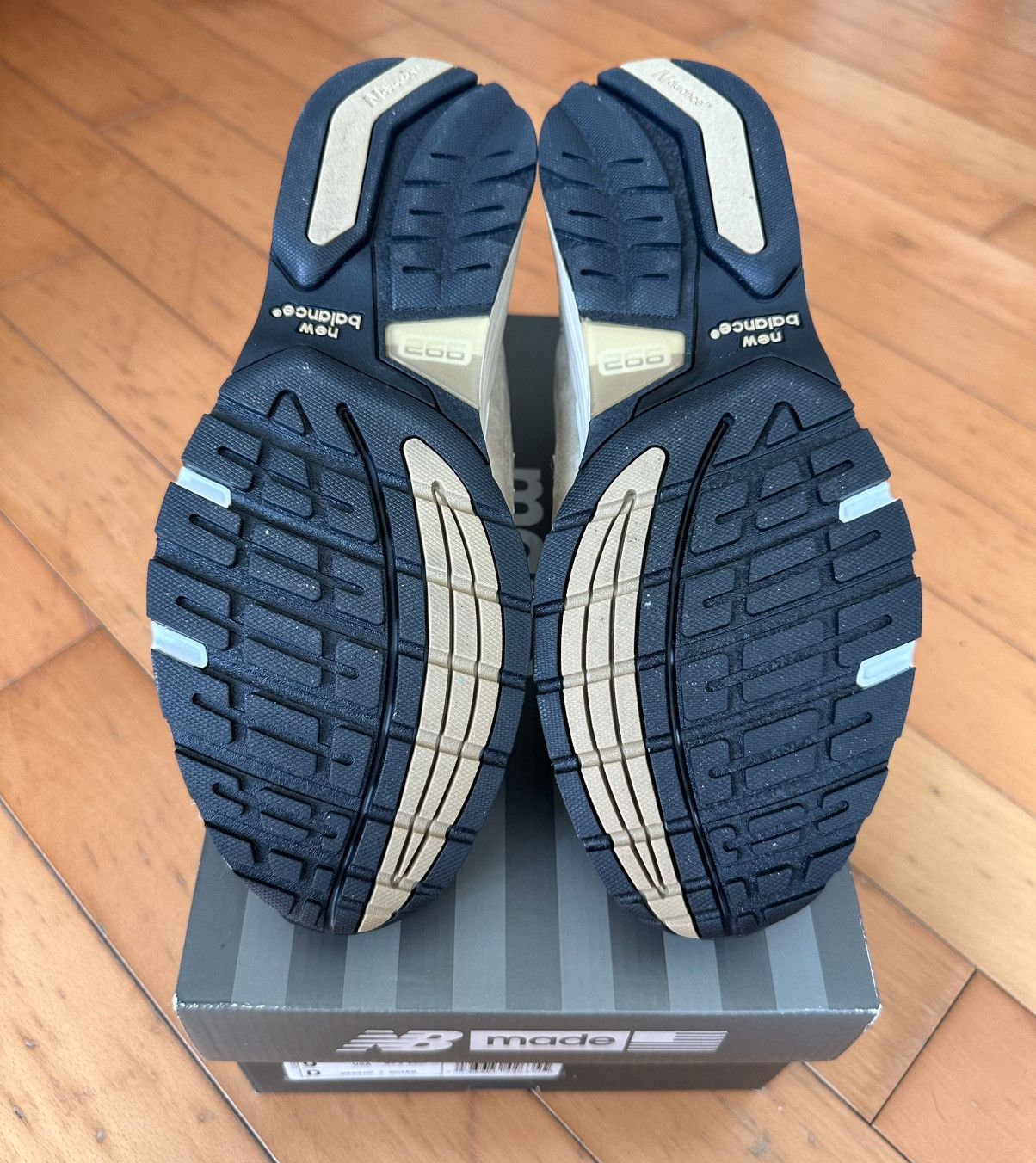 New Balance New Balance 992 Made in USA Size US 9 / EU 42 - 5 Thumbnail