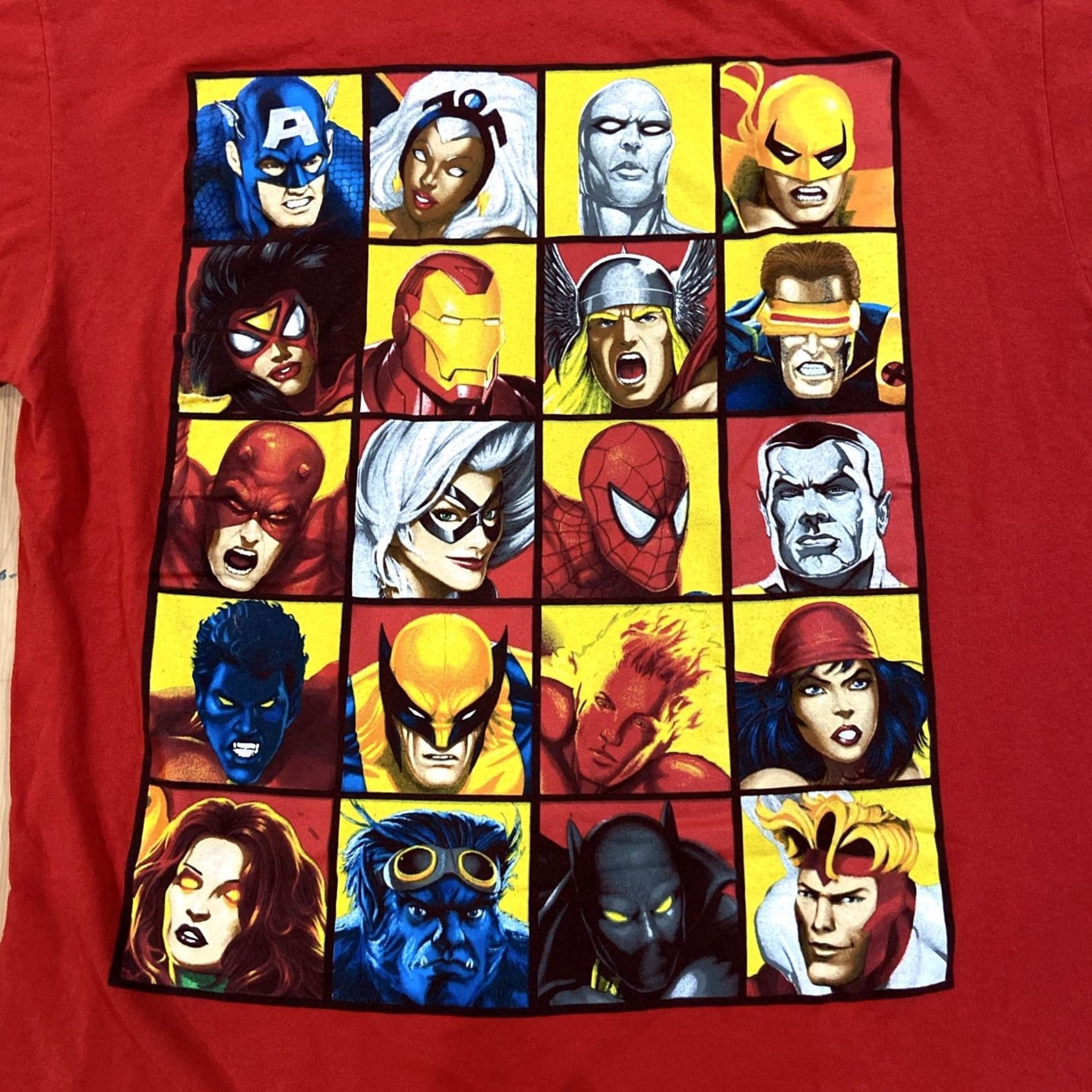 Vintage VTG Marvel Shirt Men XL Red Graphic Print Avengers Captain America Iron Man Spider-Man Thor Y2K Movie Mad Engine T-Shirt Size US XL / EU 56 / 4 - 2 Thumbnail