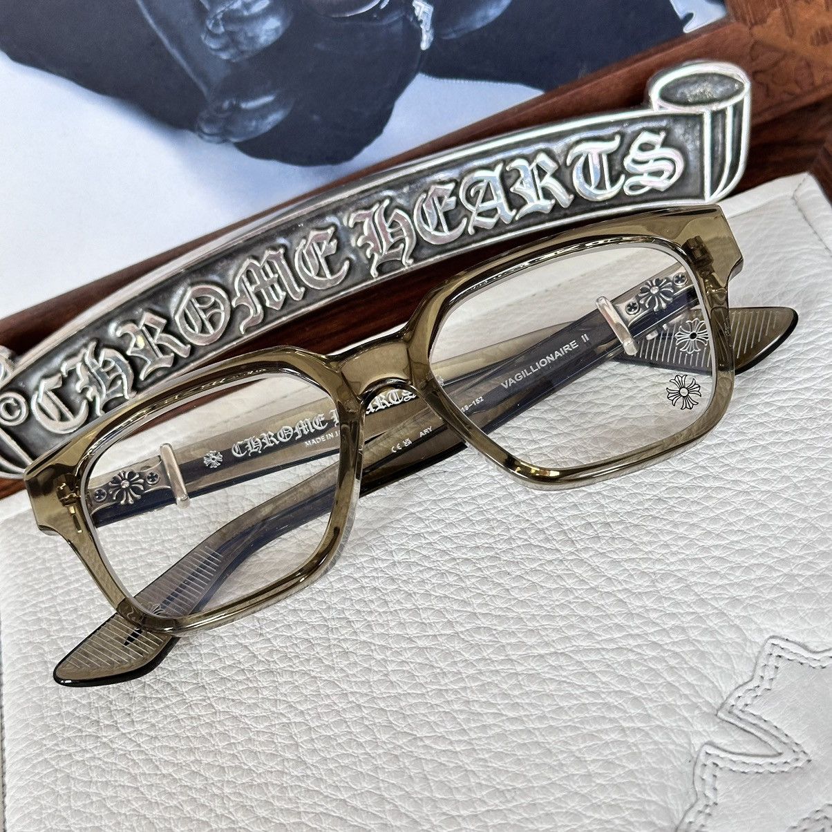 Chrome hearts discount vagillionaire ii glasses