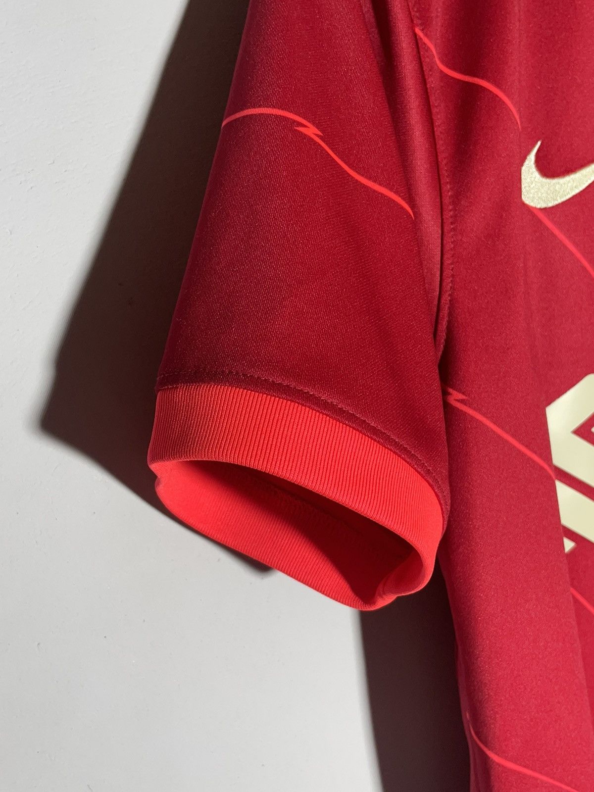 Other #27 Darwin Nunez Liverpool Nike 2021/22 Home Football Shirt Size US M / EU 48-50 / 2 - 9 Thumbnail