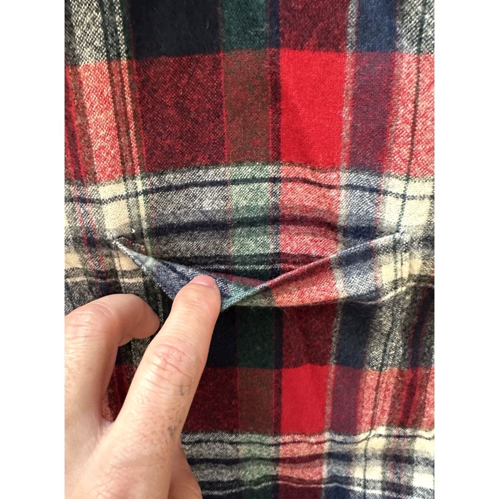 Pendleton VINTAGE Pendleton 100% Virgin Wool Shirt Mens XL Blue Plaid Made In USA 80’s Board Shirt Button-Up Long Sleeve Size US XL / EU 56 / 4 - 6 Thumbnail