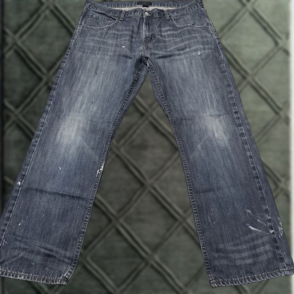 Banana Republic Banana Republic Jeans Men Blue Denim Zip Fly Vintage Straight 36x30 5-Pocket Quality Denim Vintage 2000s Mens Jeans Size US 36 / EU 52 - 1 Thumbnail