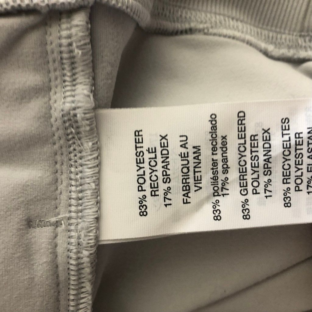Vuori NWT Vuori Sweatshirt Quarter Zip mock neck Light Gray S Size US S / EU 44-46 / 1 - 7 Thumbnail