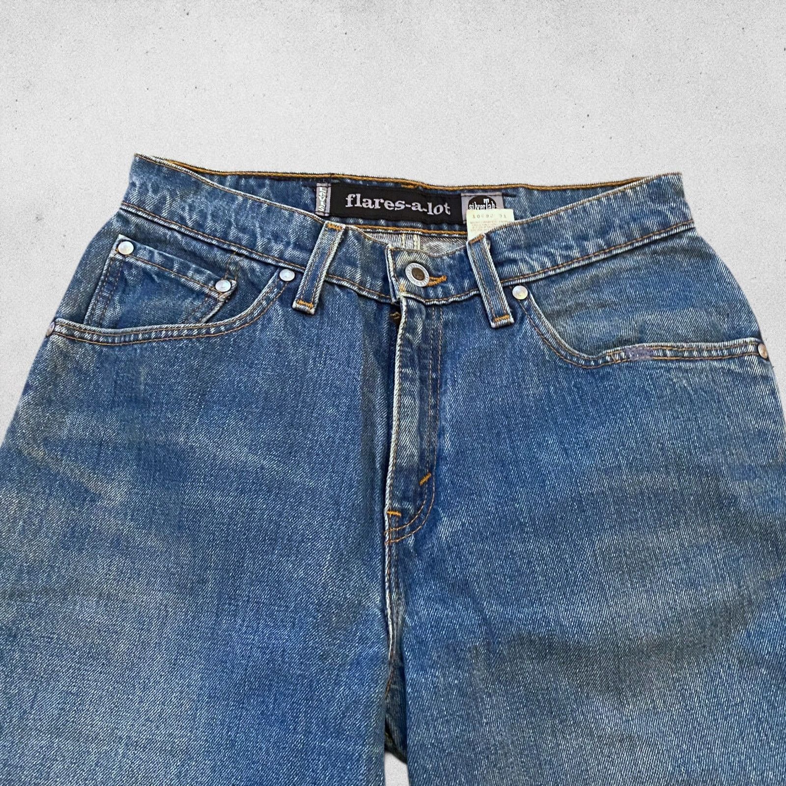 Levi's × Vintage Vintage Levi's Silvertab Flare Bell Bottom Jeans 90s Size 27" / US 4 / IT 40 - 3 Thumbnail