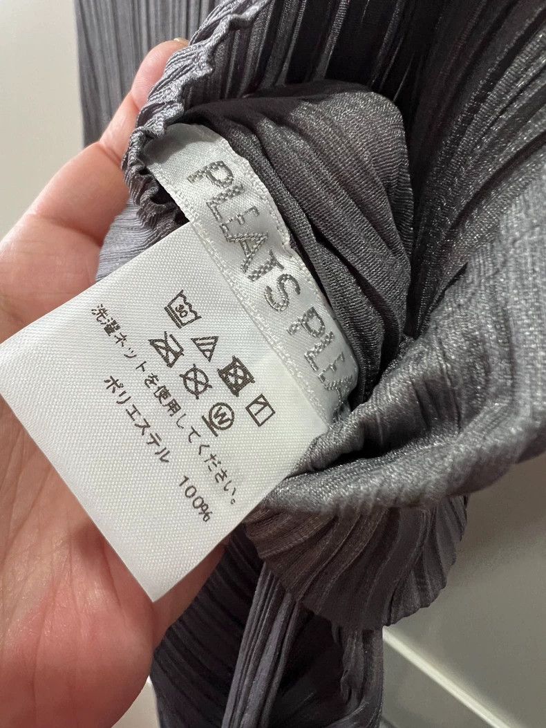 Issey Miyake Issey Miyake size:2 Dark grey pleated dress Size M / US 6-8 / IT 42-44 - 4 Thumbnail
