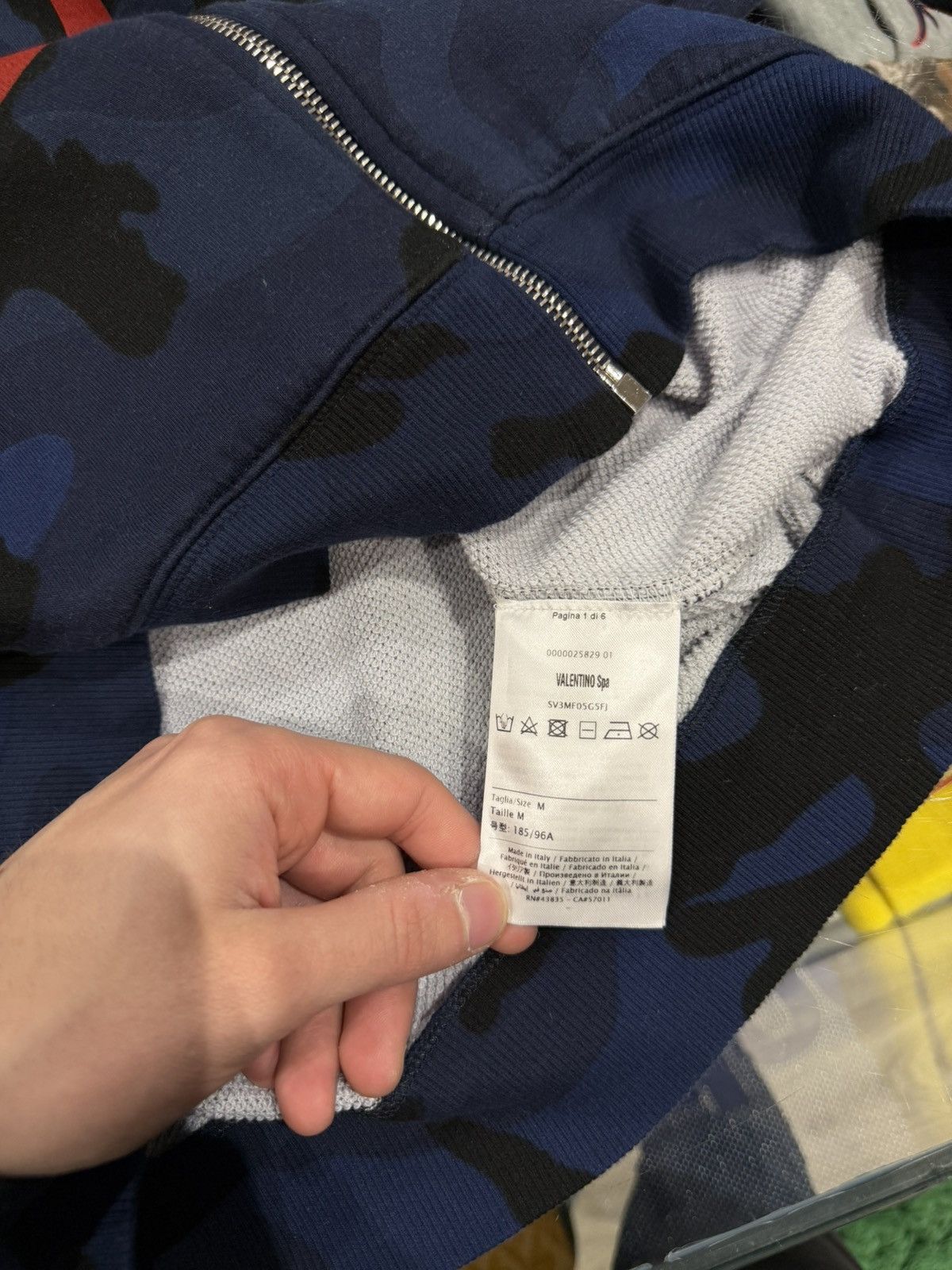 Valentino Valentino Camo V Logo Print Hoodie Navy Size: M Size US M / EU 48-50 / 2 - 10 Thumbnail