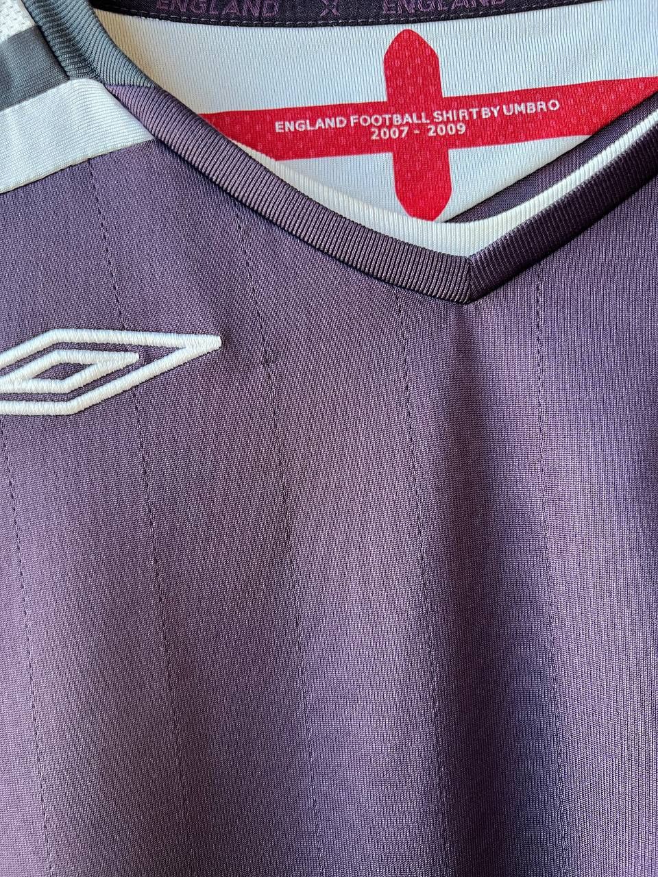 Umbro 2007/09 ENGLAND TEAM GK SOCCER JERSEY FOOTBALL SHIRT UMBRO L Size US L / EU 52-54 / 3 - 5 Thumbnail