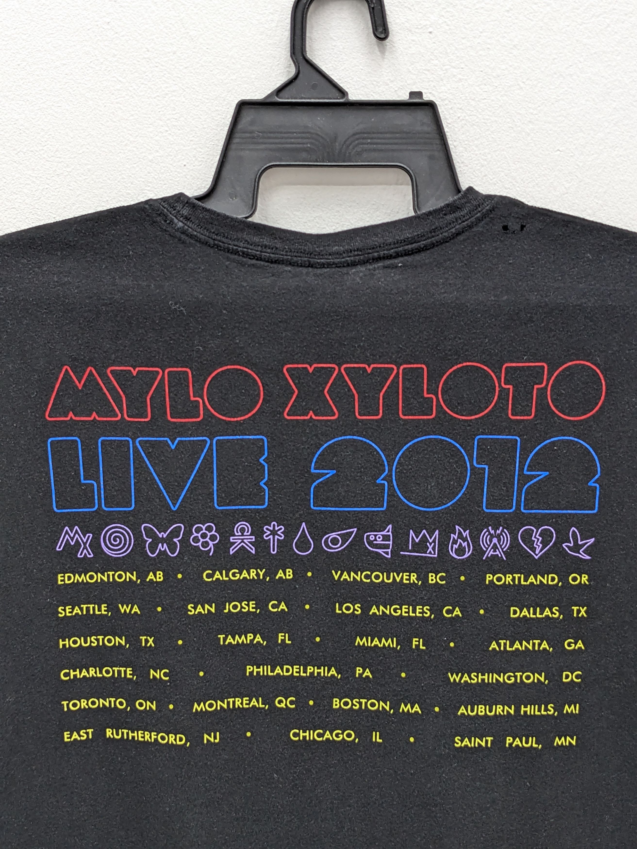 Band Tees COLDPLAY MYLO XYLOTO BAND TEE Size US M / EU 48-50 / 2 - 4 Thumbnail