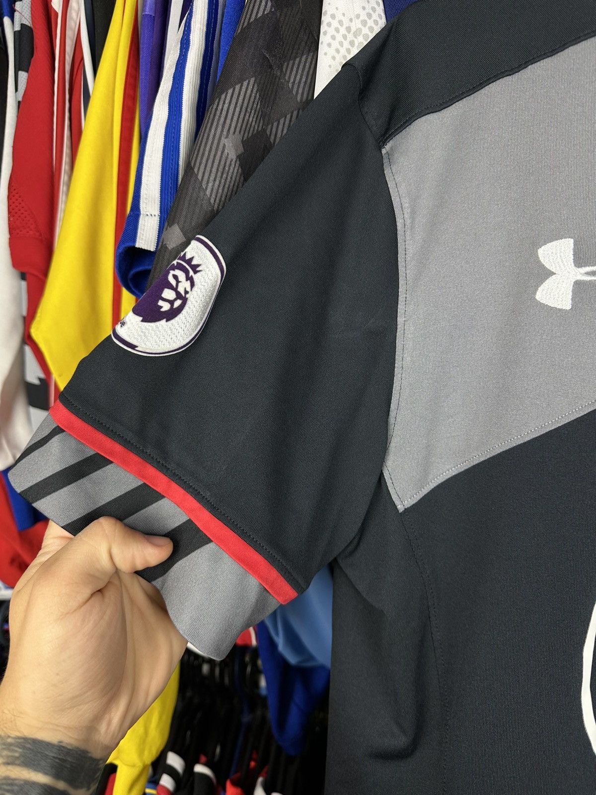 Under Armour Under Armour Southampton Long #7 Away Jersey Shirt 2016/17 Size US L / EU 52-54 / 3 - 6 Thumbnail