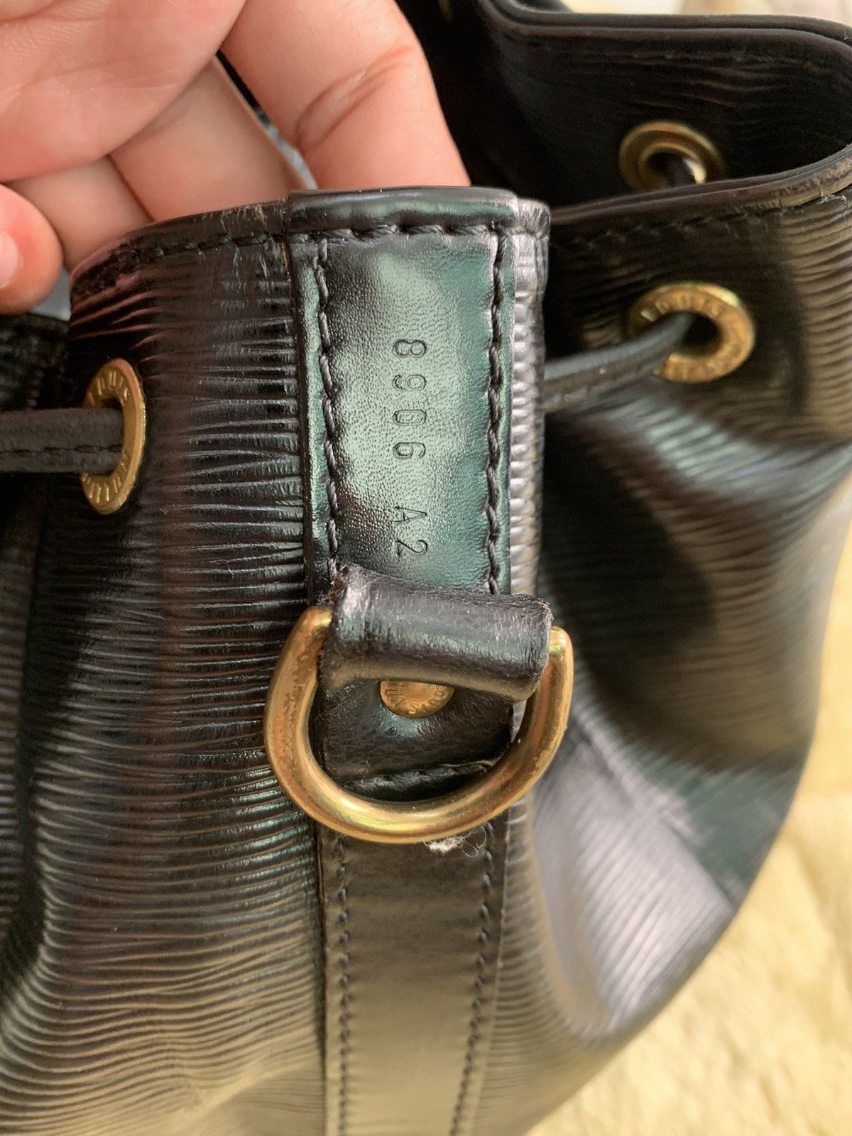 Louis Vuitton Louis Vuitton EPI Noe bucket string bag Size ONE SIZE - 4 Thumbnail