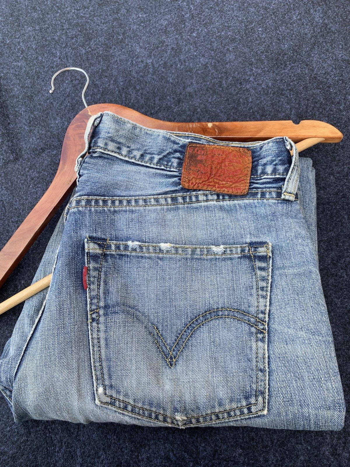 Levi's Vintage Clothing Vintage Levi’s 502 Regular Straight Denim Light Fade W32 Size US 32 / EU 48 - 11 Thumbnail