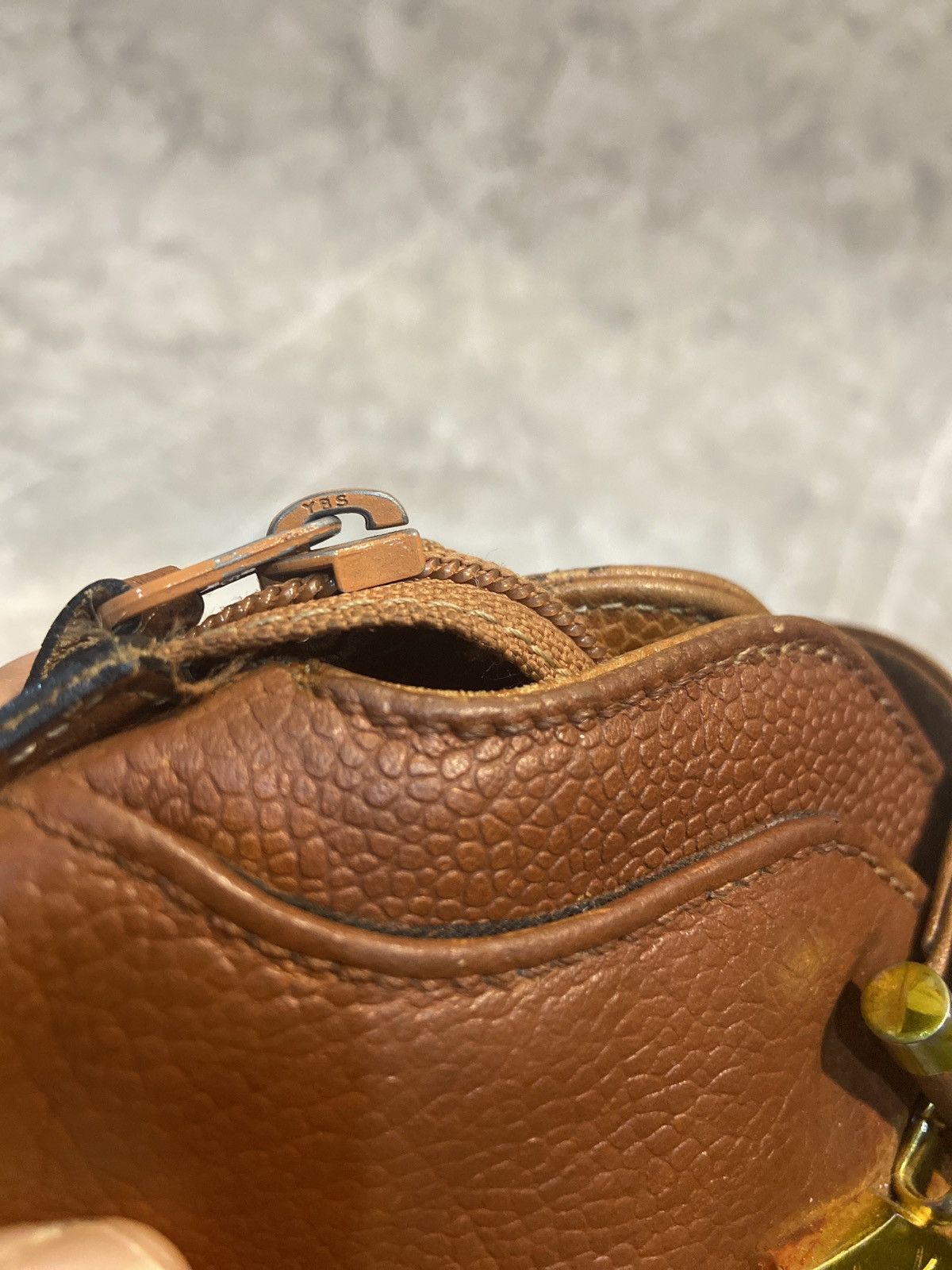 Givenchy Givenchy bag vintage leather Size ONE SIZE - 14 Thumbnail