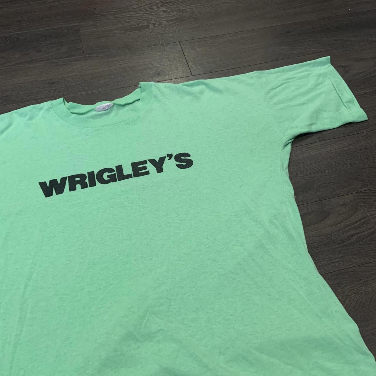 Designer Vintage Wrigleys Chewing Gum T Shirt Size US XL / EU 56 / 4 - 3 Thumbnail