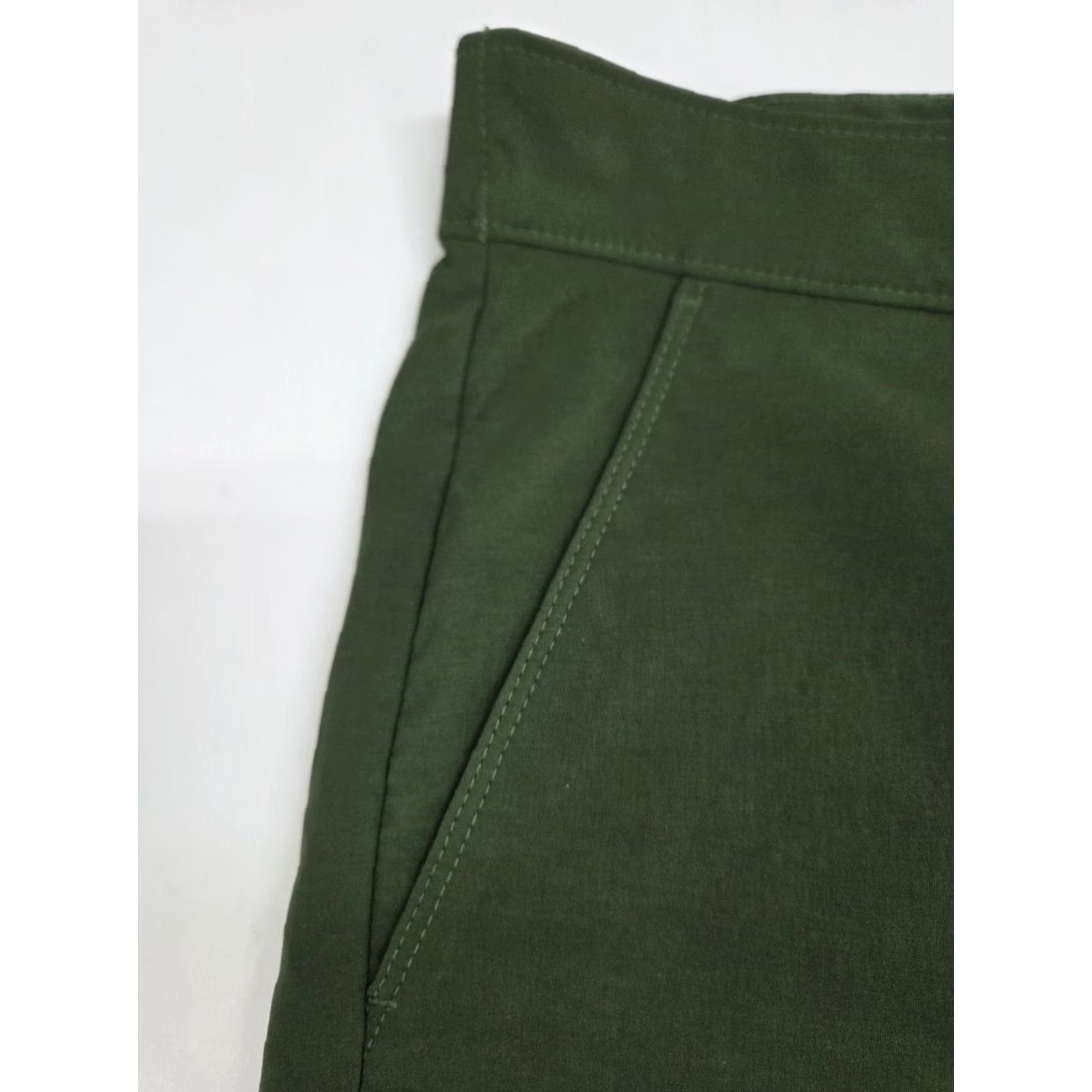Ben Sherman Ben Sherman Men’s Hybrid Motion Shorts Forest Green 32 Chino 8in Pockets Zipper Button Regular Fit Size US 32 / EU 48 - 6 Thumbnail