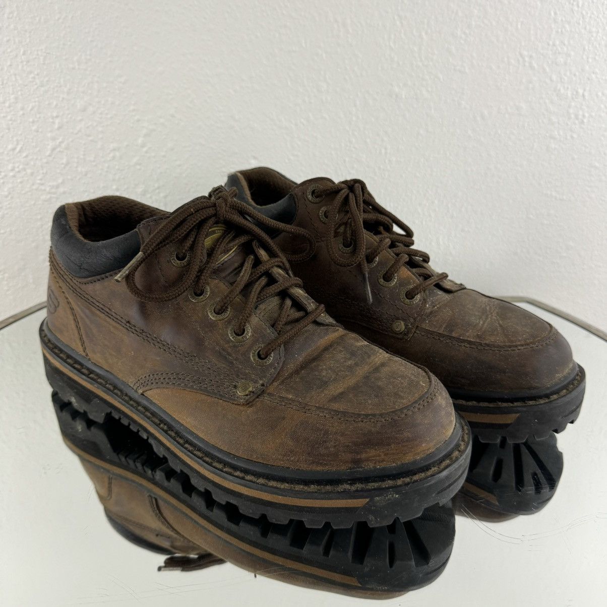 SKECHERS Vintage Y2K Brown Leather Lace Up Oxford Sneakers