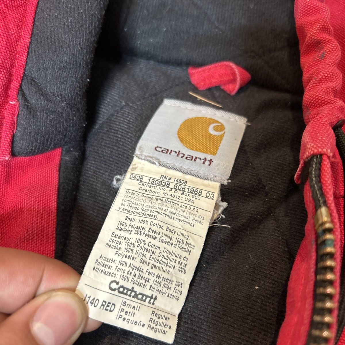 Carhartt Vintage carhartt j130 red hooded workwear jacket Size US S / EU 44-46 / 1 - 3 Thumbnail