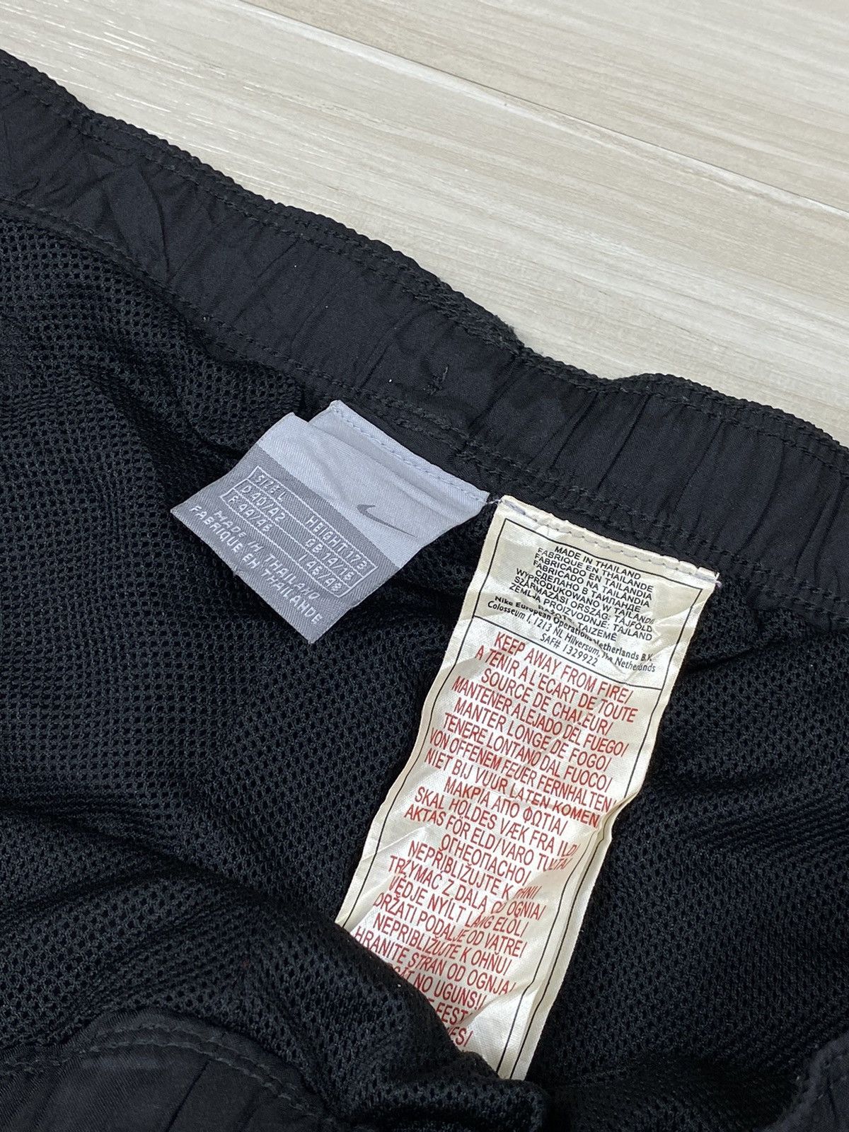 Nike × Vintage Nike Y2K swoosh Vintage Nylon Track Pants Drill Track Size US 34 / EU 50 - 5 Thumbnail