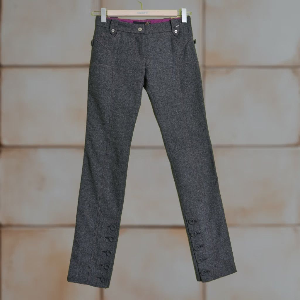 Just Cavalli Just Cavalli Grey Wool/Silk Trousers 42 Women Size 42Trousers Grey, Wool, Silk, Size 42, Women, Just Cavalli, Trousers, Regular, Grey, 90s? Size 28" / US 6 / IT 42 - 1 Thumbnail