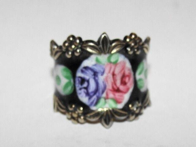 Designer Art Deco Black Floral Enamel Ring Size ONE SIZE - 1 Thumbnail