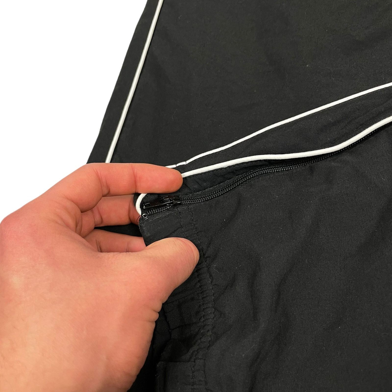 Nike × Vintage Nike Black Swoosh Drawstring Mesh Lined Track Pants Size US 30 / EU 46 - 6 Thumbnail