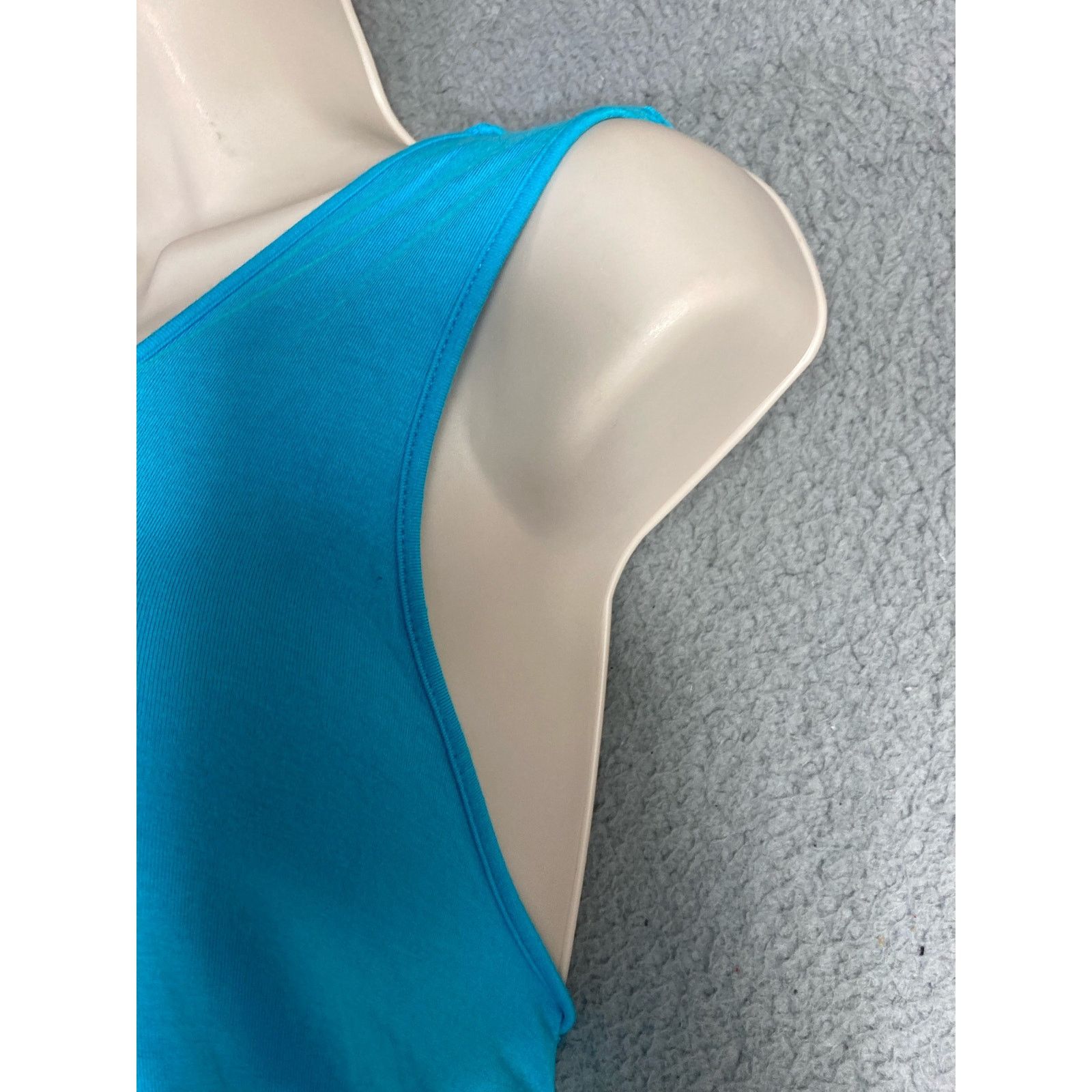 Other Women's 2XL Sleeveless V-Neck Criss Cross Tank Top Blue Size XXL / US 16-18 / IT 52-54 - 9 Thumbnail