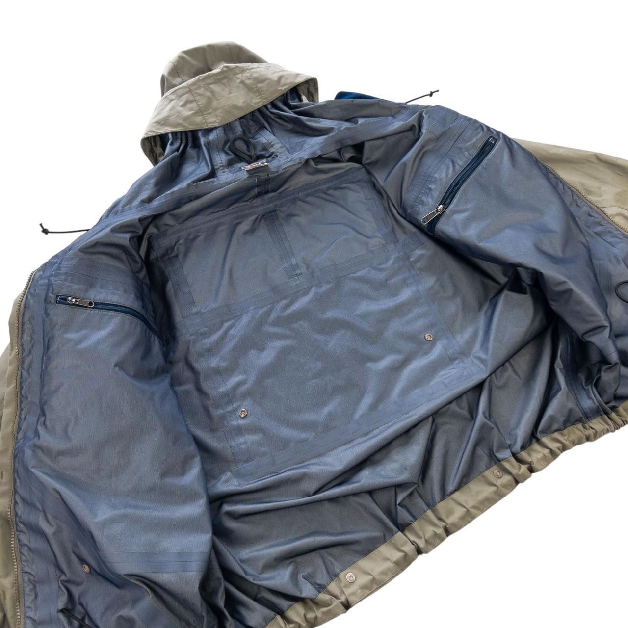 Patagonia Vintage Patagonia Front Pocket Rain Coat Size L Size US L / EU 52-54 / 3 - 6 Thumbnail