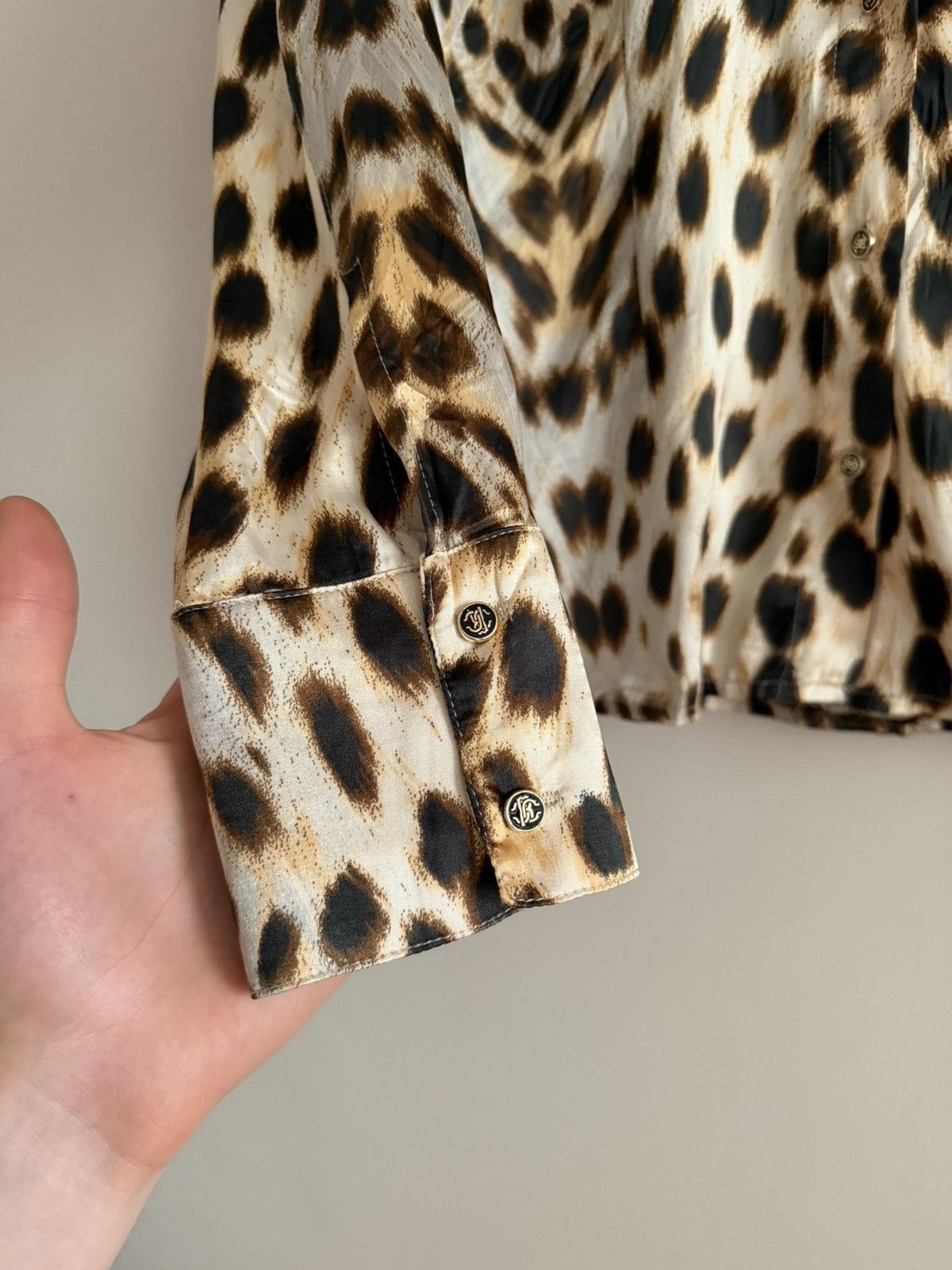 Roberto Cavalli Roberto Cavalli Vintage Leopard Print Shirt Y2K Size S / US 4 / IT 40 - 3 Thumbnail