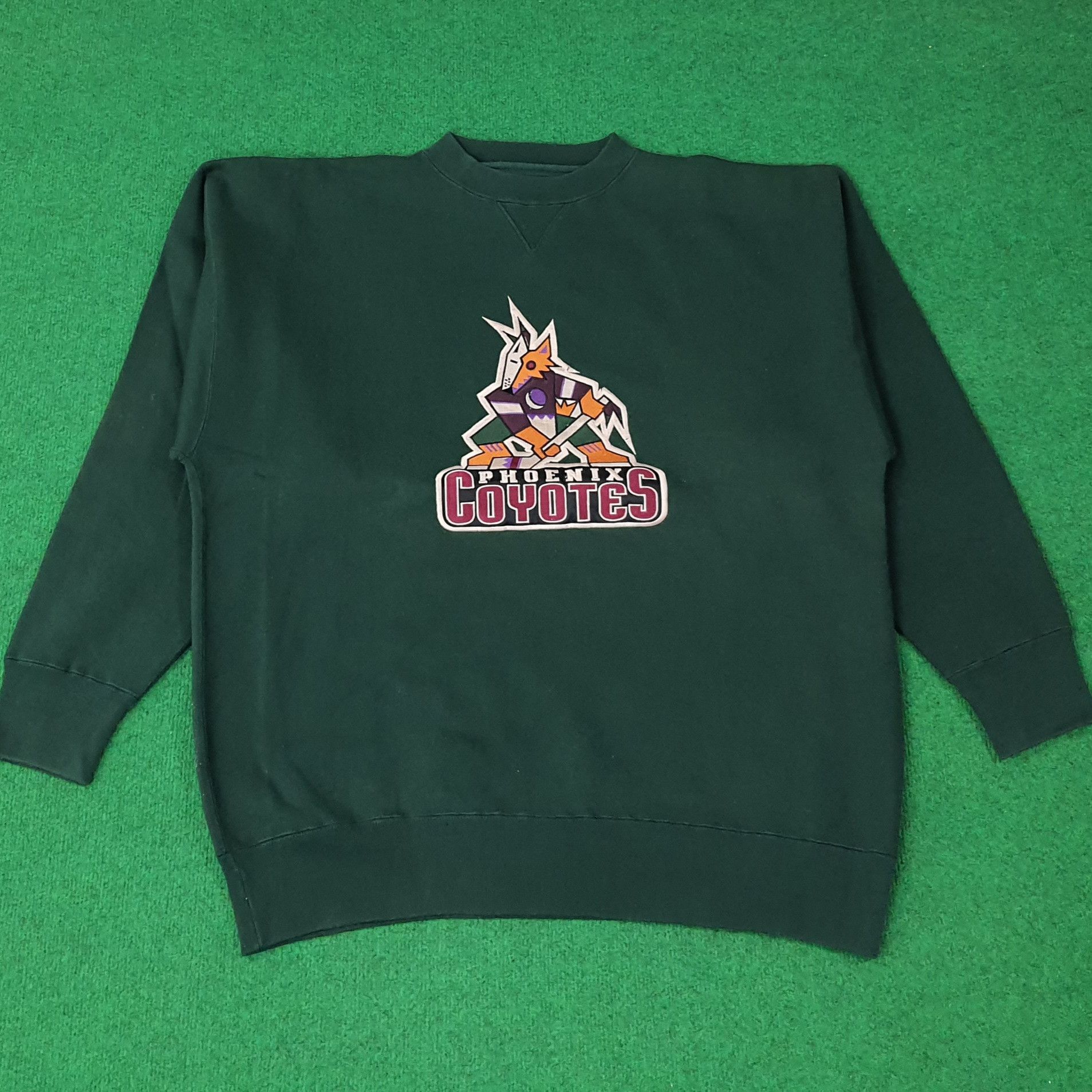 Vintage Vintage Phoenix Arizona Coyotes NHL Sweatshirt C262N19 Size US XL / EU 56 / 4 - 1 Thumbnail