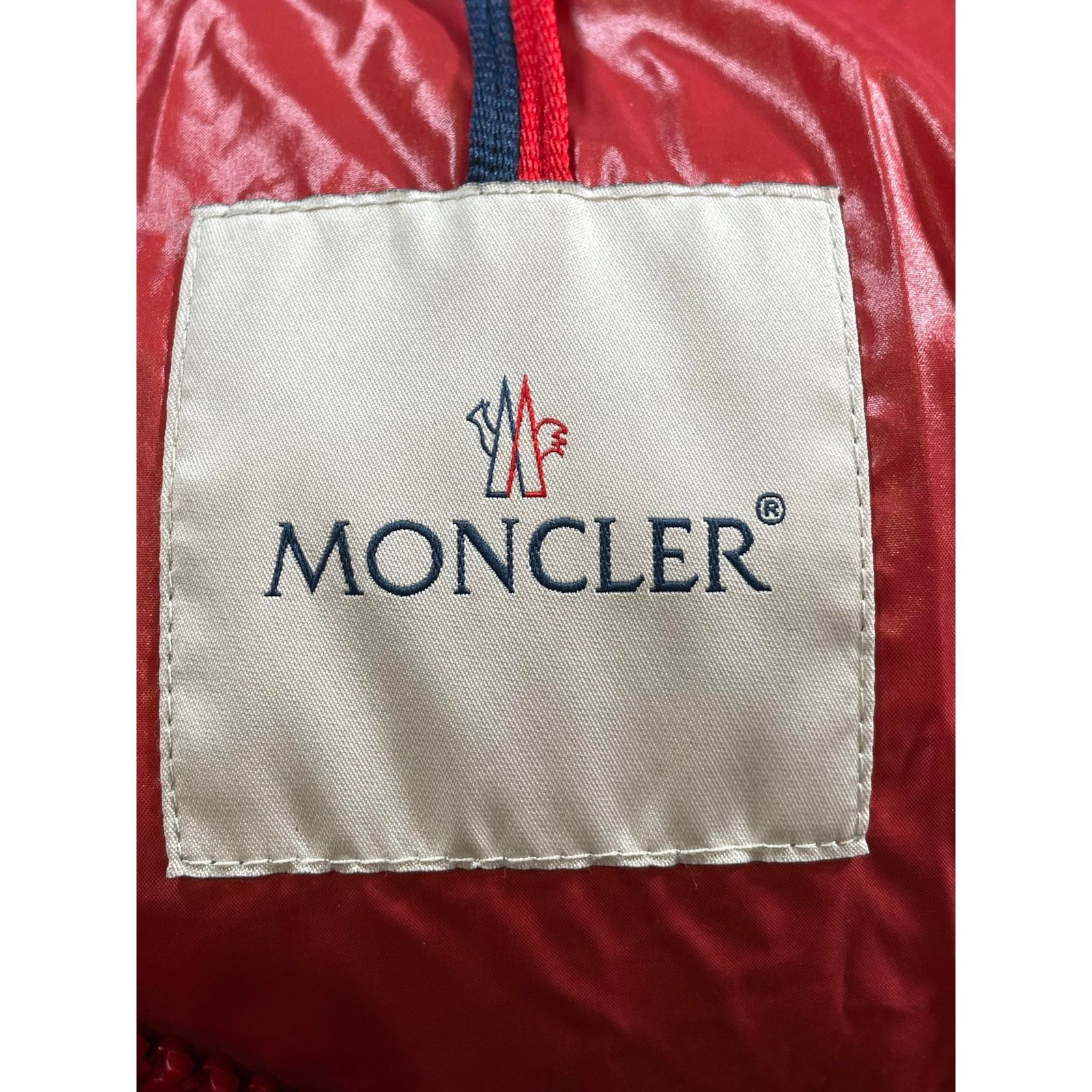 Moncler Moncler Satin Maya Red Jacket Size US S / EU 44-46 / 1 - 14 Thumbnail