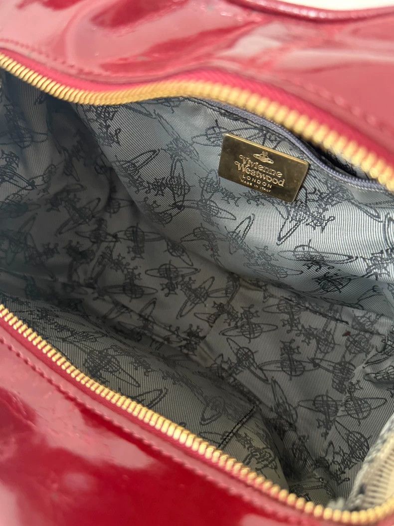 Vivienne Westwood Vivienne Westwood size os Alien red and white checkered gol Size ONE SIZE - 8 Thumbnail