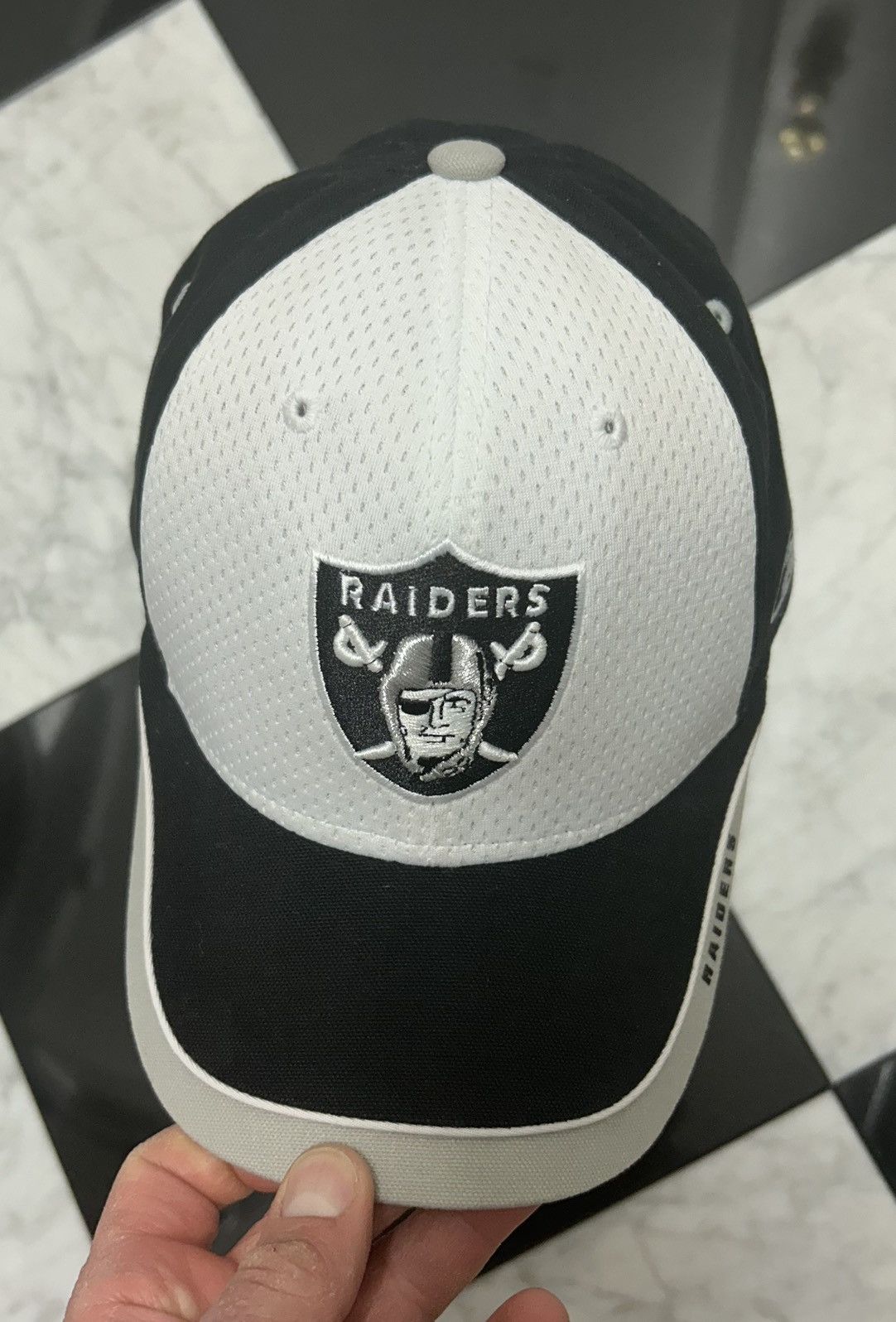 Reebok × Vintage Vintage Raiders hat adjustable Size ONE SIZE - 2 Thumbnail