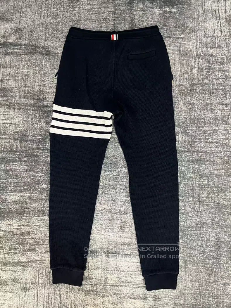 Thom Browne Thom Browne size 0 Waffle Cuffed Knit Sport Pants Size US 30 / EU 46 - 2 Thumbnail