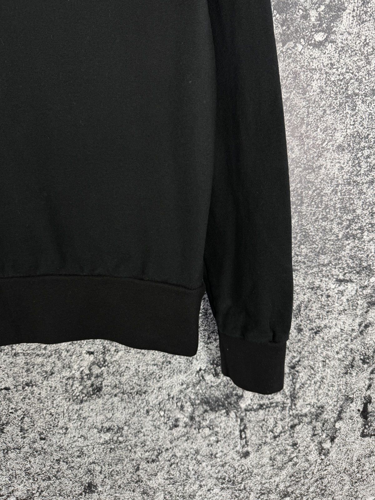 Vintage The Beatles 2012 Crew Sweatshirt Band Rock Vintage Size L Size L / US 10 / IT 46 - 14 Thumbnail