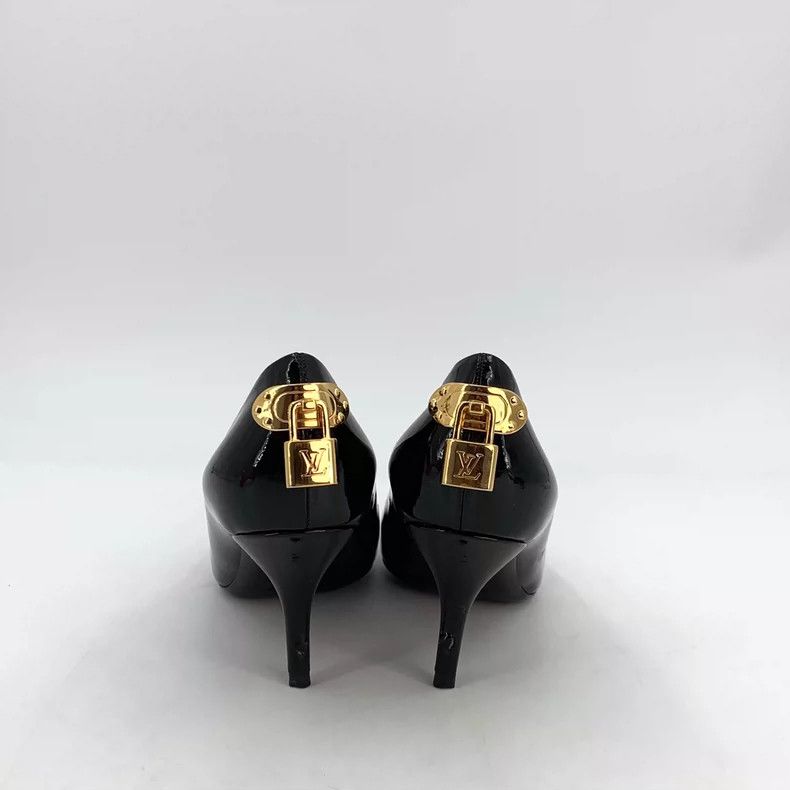 Louis Vuitton Louis Vuitton Black Round Toe Gloss Gold Lock Stiletto Hee Size US 4.5 / IT 34.5 - 4 Thumbnail
