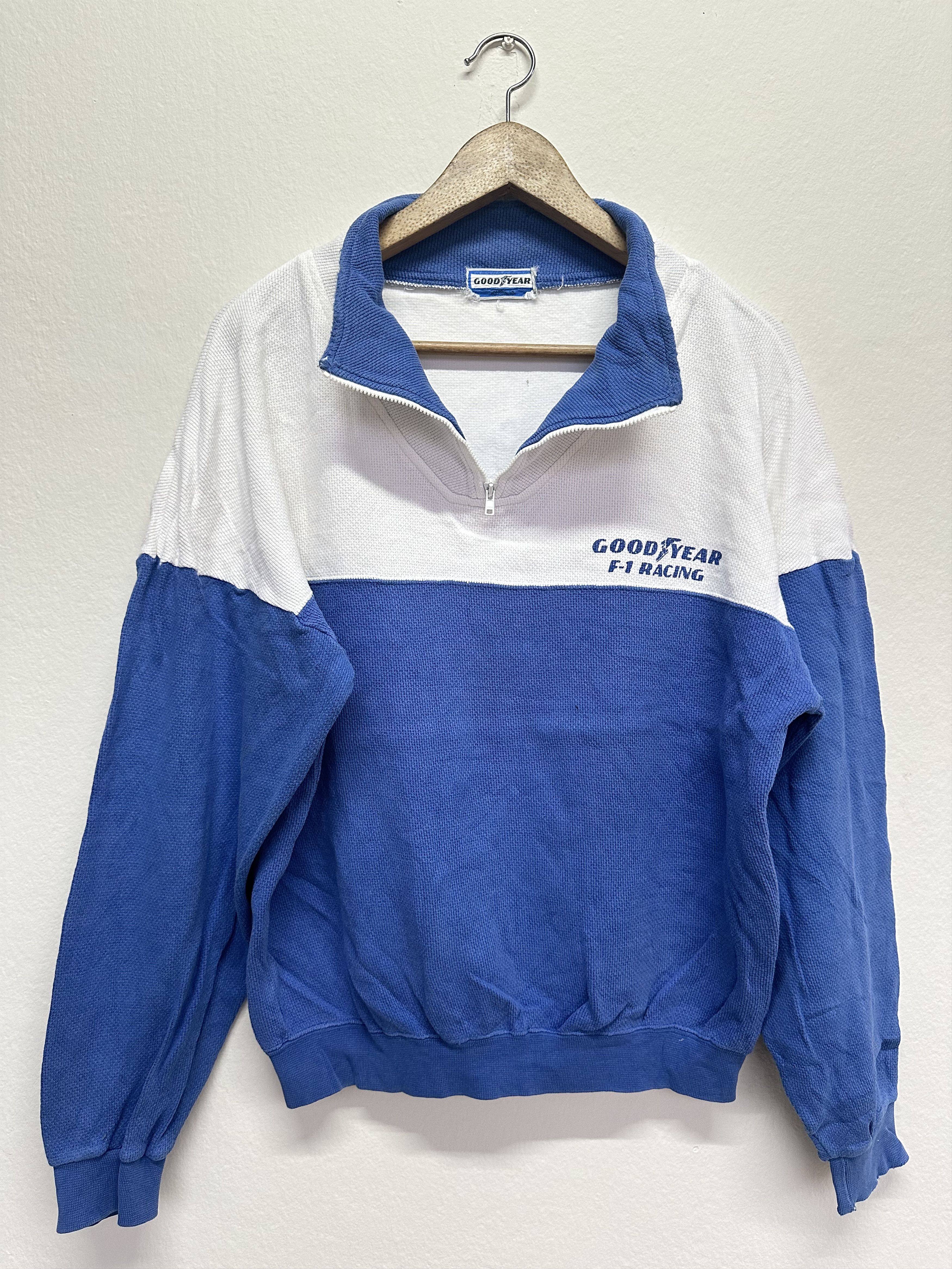 Sports Specialties Vintage Good Year F-1 Racing Size US M / EU 48-50 / 2 - 3 Thumbnail