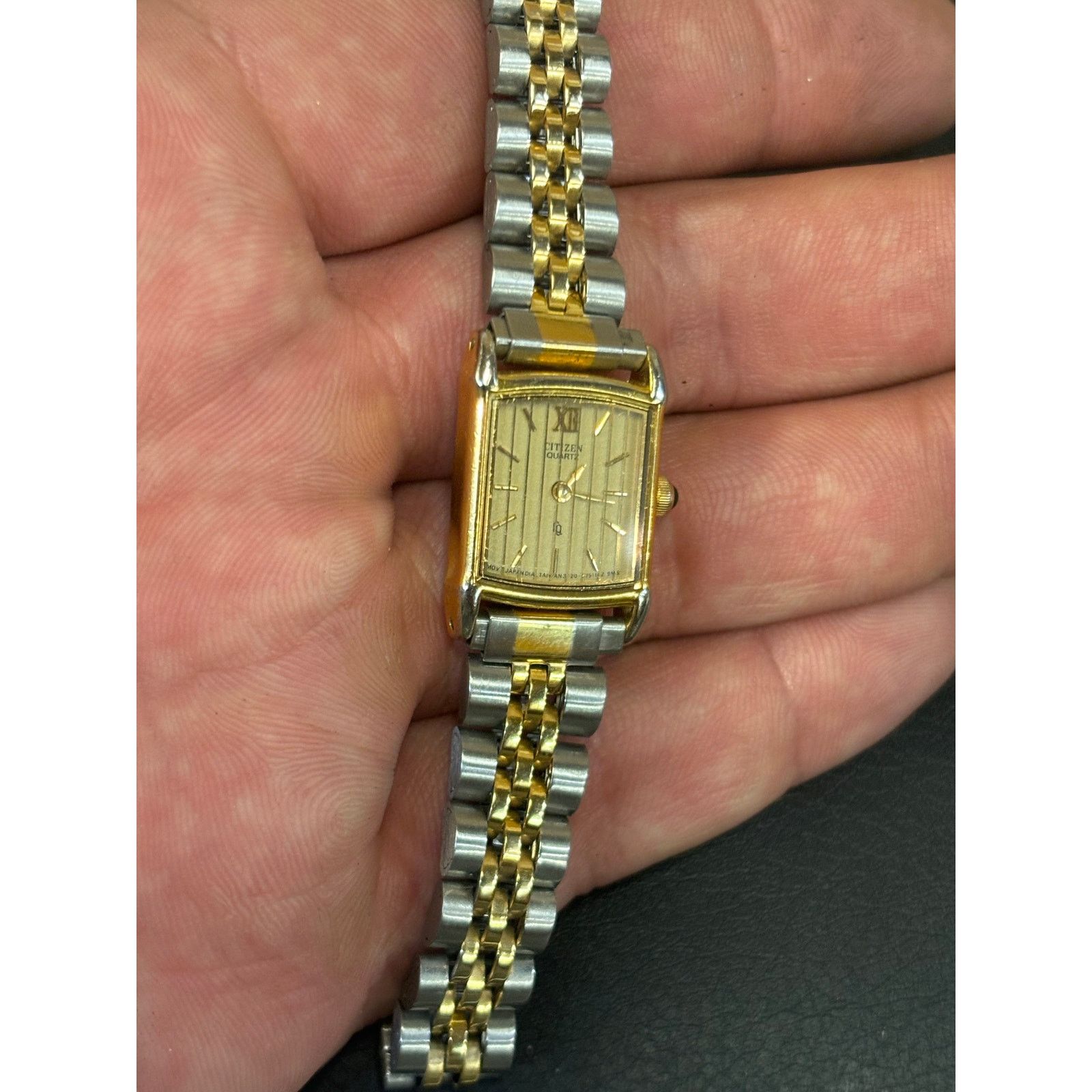 Citizen Vintage Citizen 3220-892542SMW 2-Tone Women’s Watch! Size ONE SIZE - 7 Thumbnail