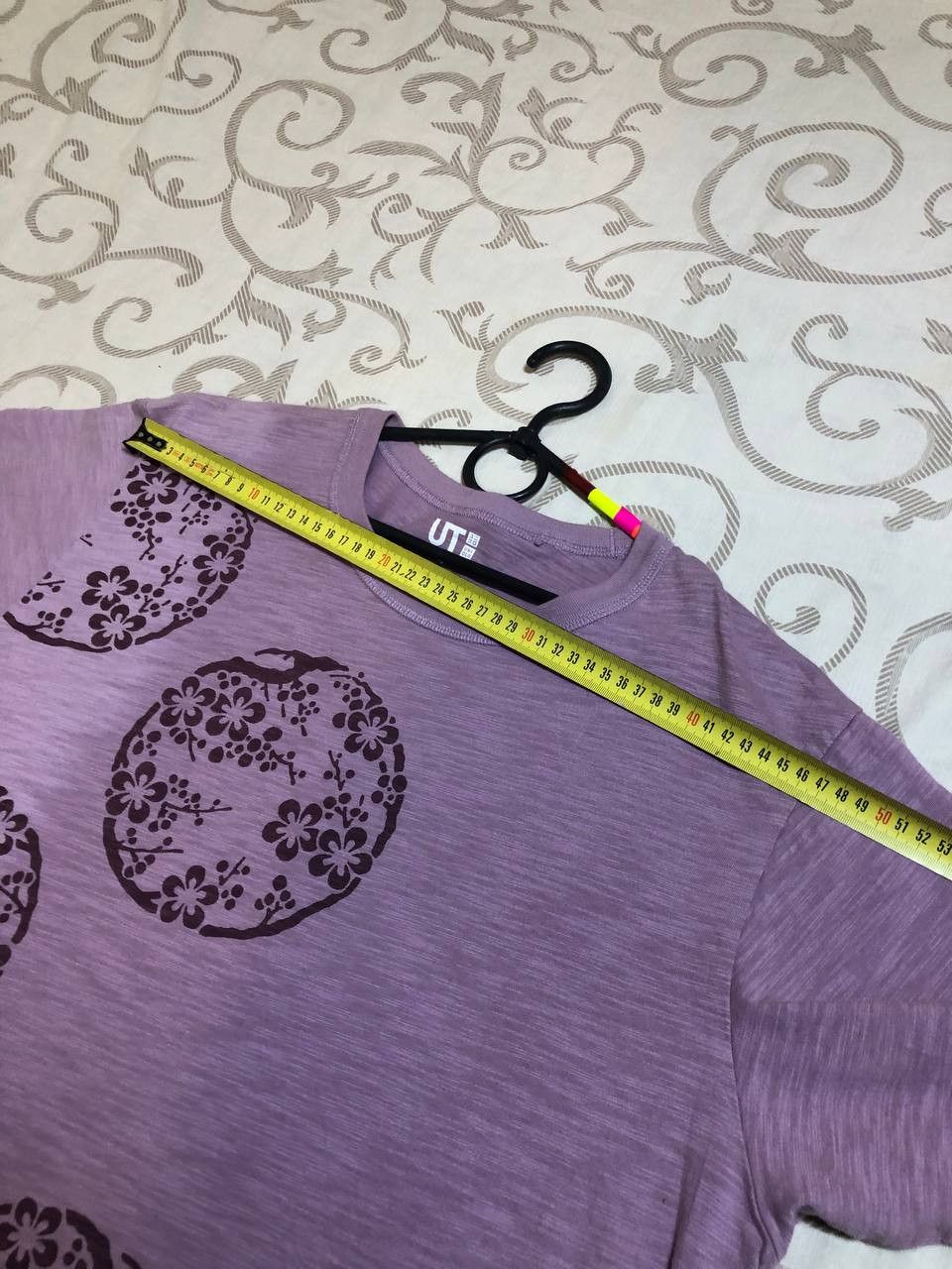 Uniqlo Uniqlo Crew Neck Short Sleeve Graphic Print Cotton T-Shirt Size US XL / EU 56 / 4 - 6 Thumbnail