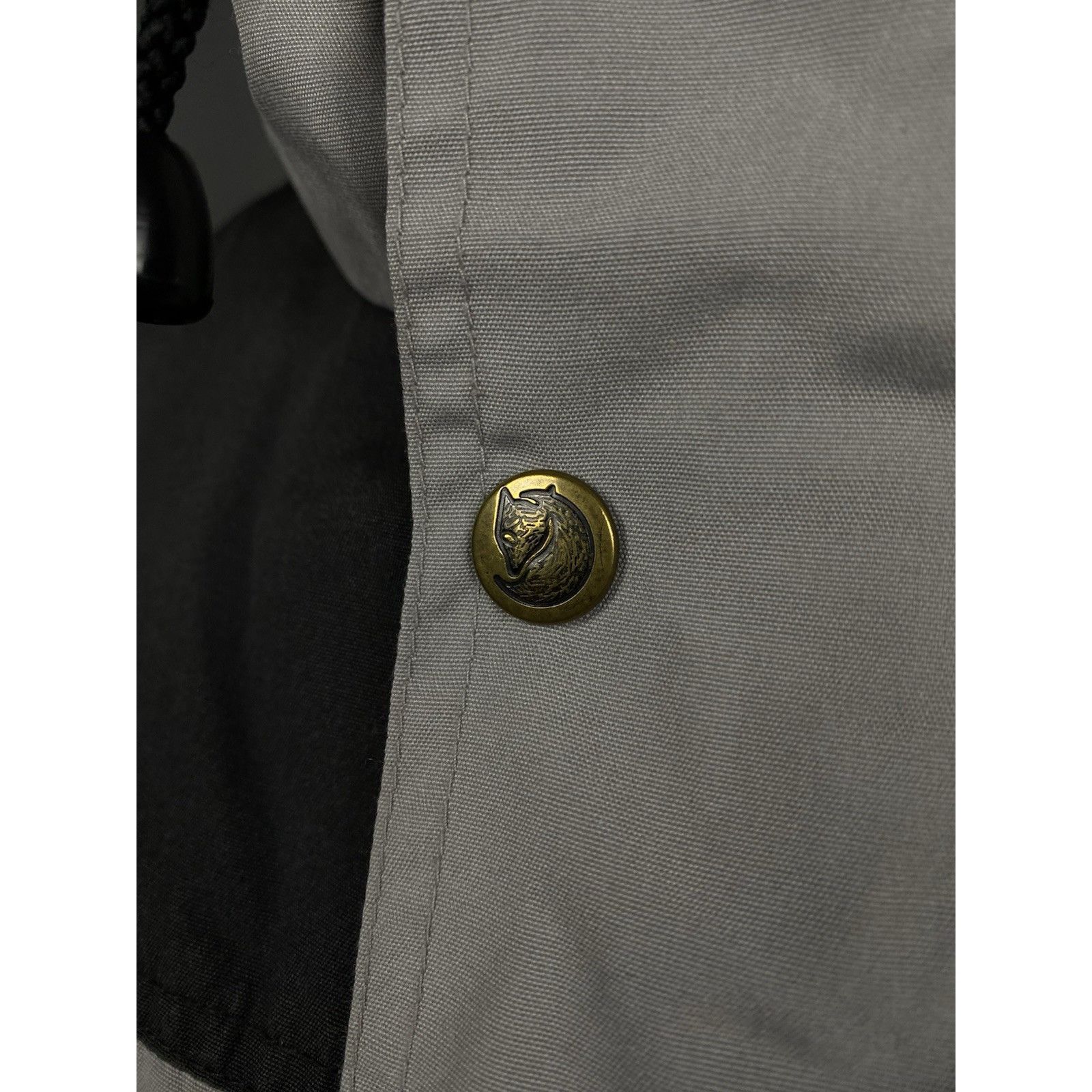 Fjallraven Fjallraven Men's Gray Multipocket Utility Hunting Windbreake Size US L / EU 52-54 / 3 - 8 Thumbnail
