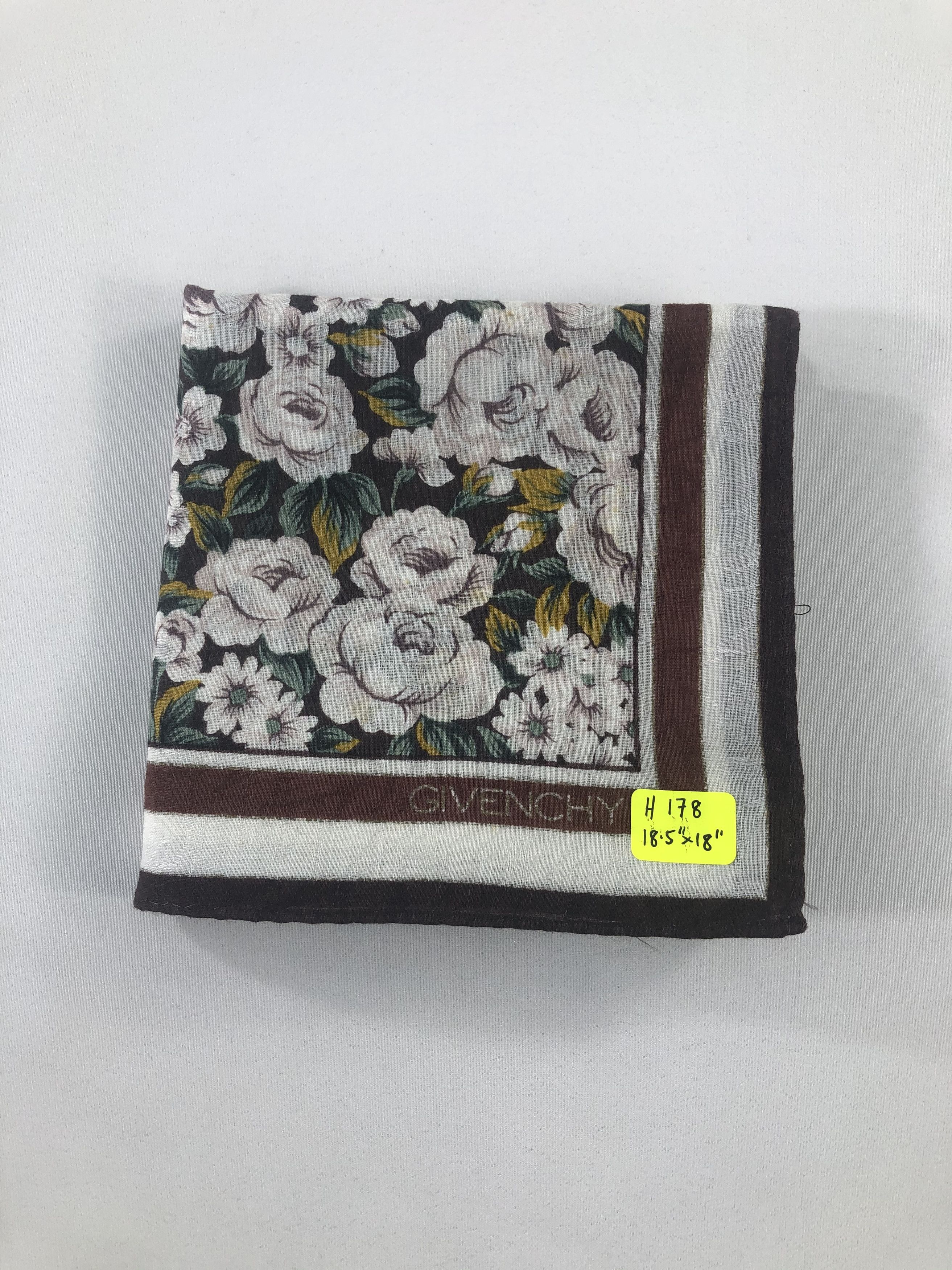 Vintage Givenchy Floral Handkerchief / Bandana / Neckerchief Size ONE SIZE - 4 Thumbnail