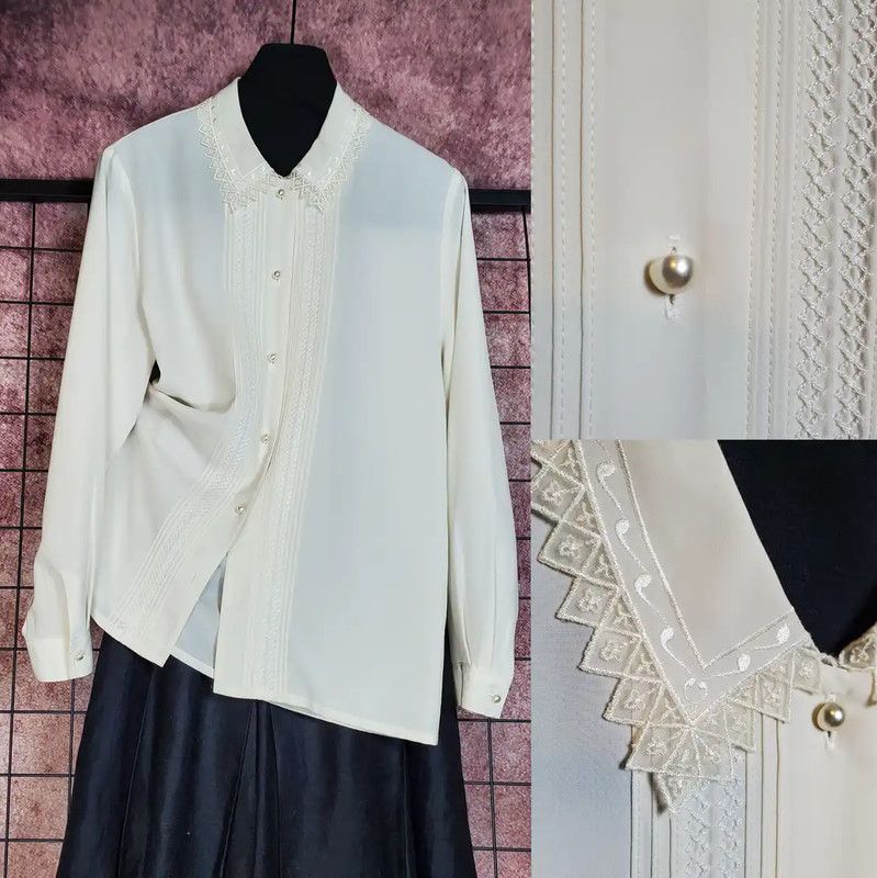 Burberry Burberry Embroidered Lace Long Sleeve Shirt Size S / US 4 / IT 40 - 1 Thumbnail
