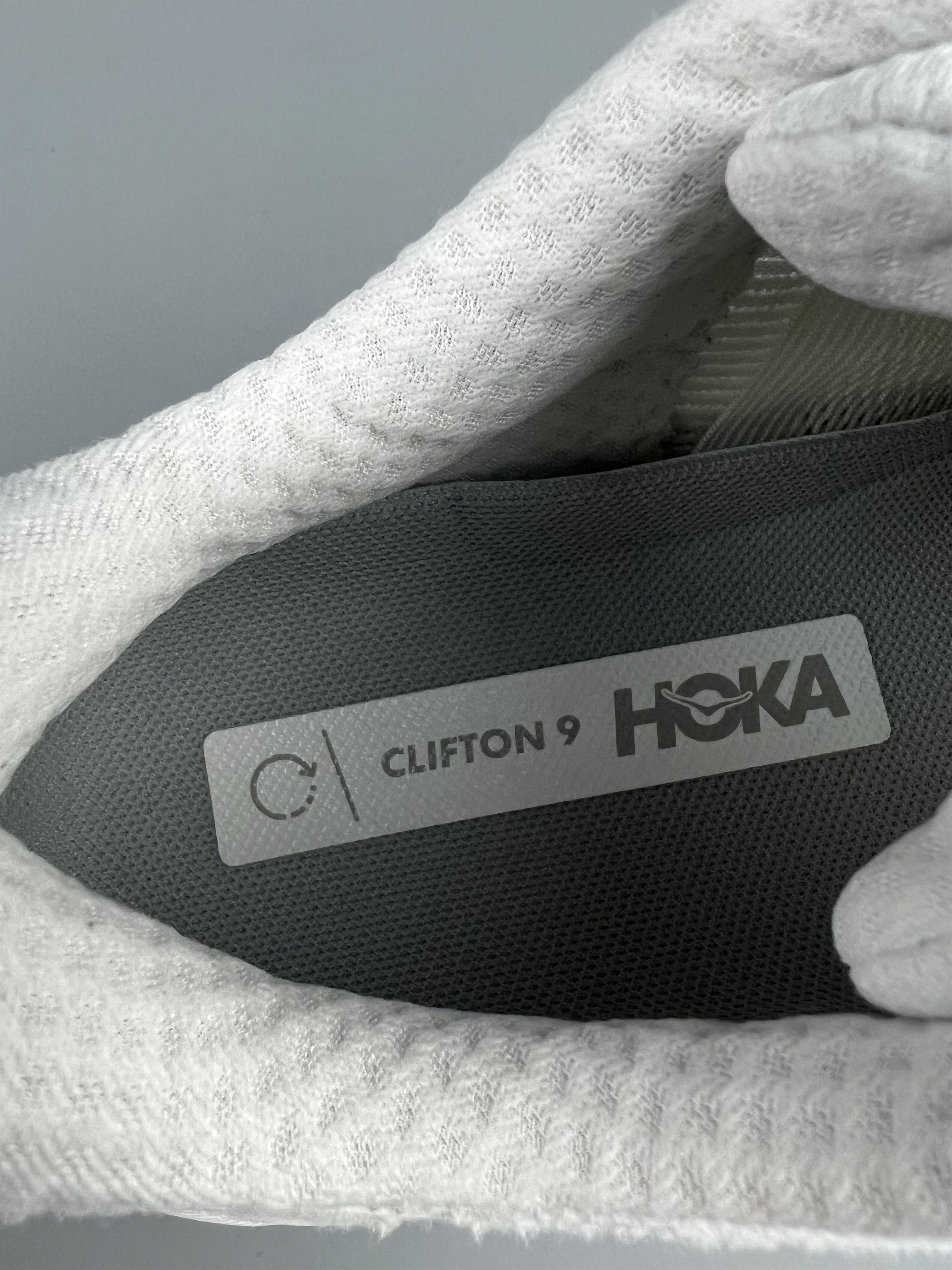 Hoka 7.5B Hoka One One Clifton 9 Running Shoes Walking Gym Size US 7.5 / IT 37.5 - 7 Thumbnail