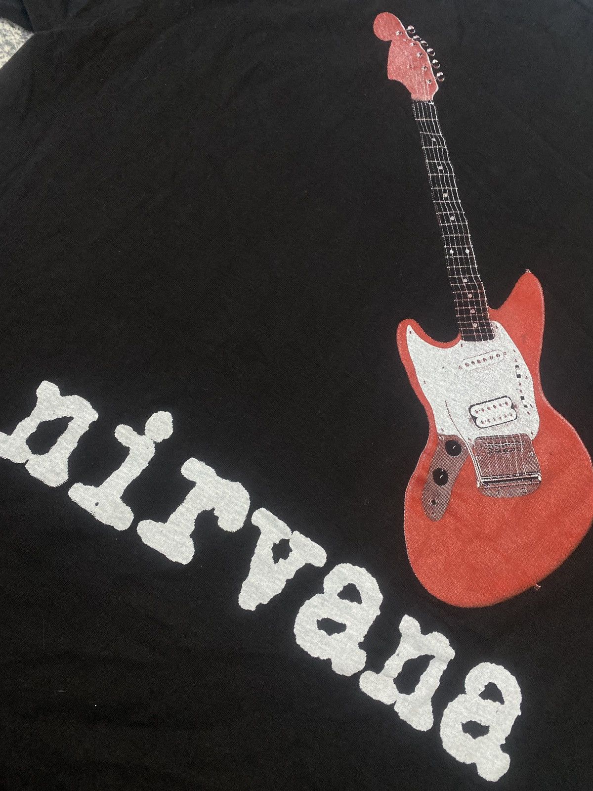Vintage Nirvana kurt cobain portreit giutar ultra rare tee 00s/90s Size US L / EU 52-54 / 3 - 7 Thumbnail