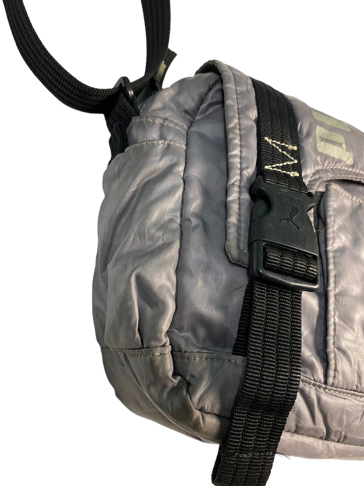 Puma × Vintage ✅ FREE HANDKERCHIEF ✅ PUMA sling / crossbody bag Size ONE SIZE - 8 Thumbnail
