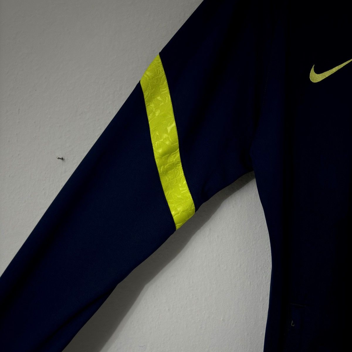 Jordan Brand × Nike 2021 Tottenham Hotspur Dynamic Strike Soccer Jacket Zip Top Size US L / EU 52-54 / 3 - 4 Thumbnail