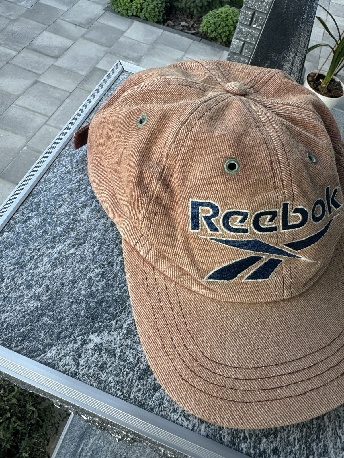 Reebok × Vintage Vintage 90s Reebok Brown Cap Y2K Size ONE SIZE - 3 Thumbnail