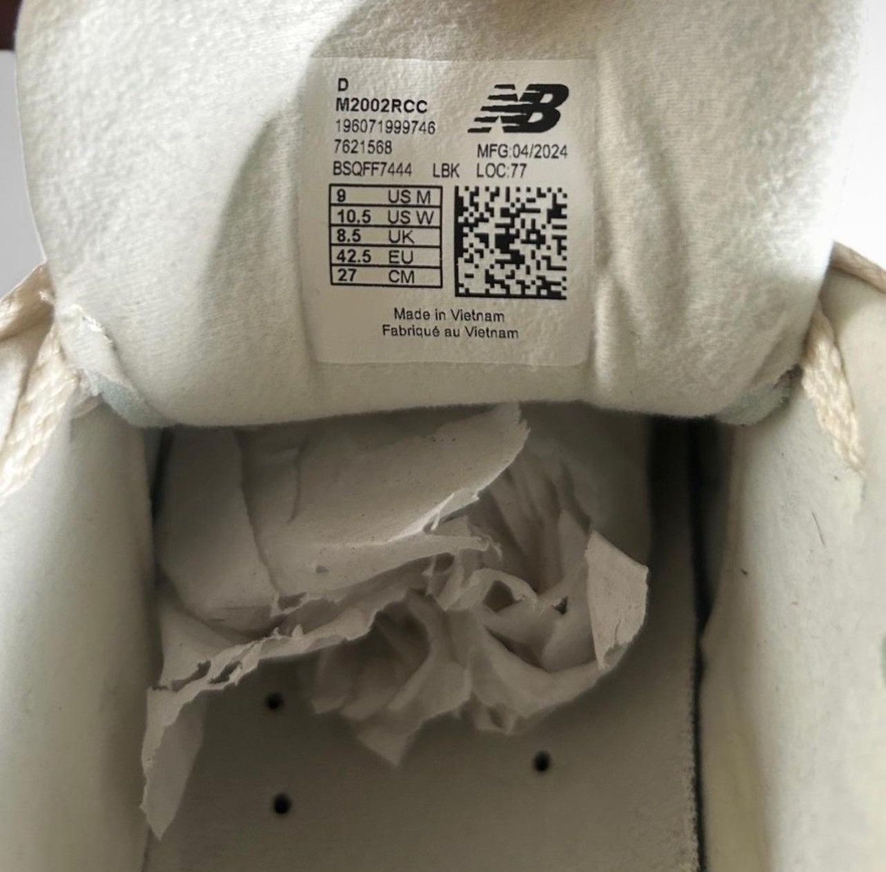 New Balance New Balance 2002R Calm Taupe Size US 9 / EU 42 - 4 Thumbnail