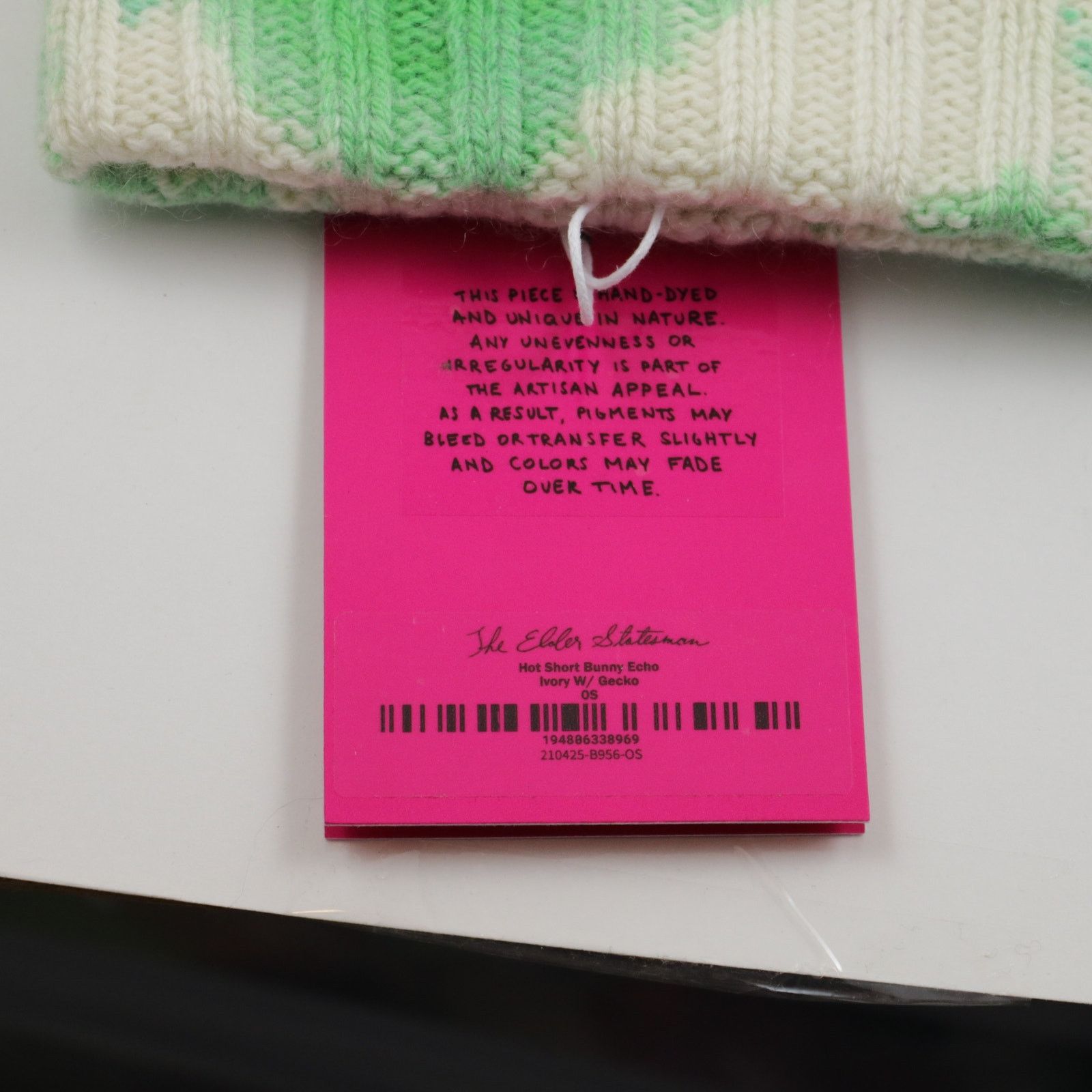 The Elder Statesman The Elder Statesman Cashmere Hot Short Bunny Echo Beanie Hat Size ONE SIZE - 4 Thumbnail